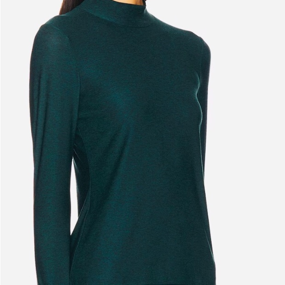 NWT Beyond Yoga Featherweight Moving On Mock Neck Pullover
